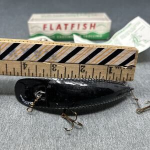 Vintage Helin Fishing Lure Flatfish M2 SS Silver Scale 4 Gang Hook